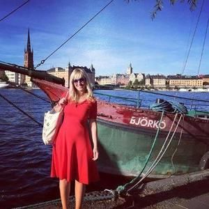 Meet your Posher, Cecelia